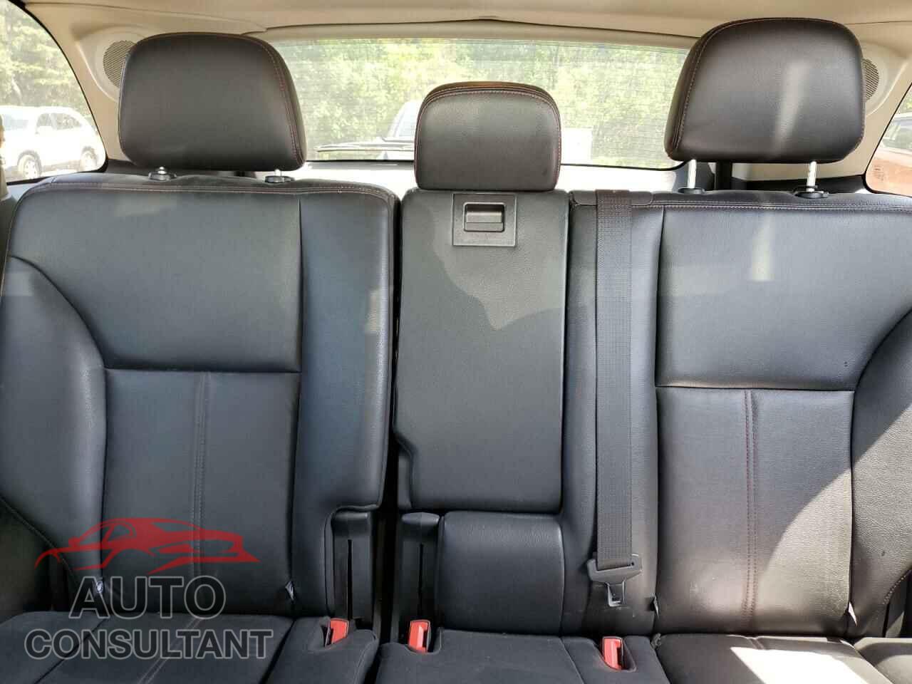 FORD EDGE 2011 - 2FMDK4KC7BBB01060