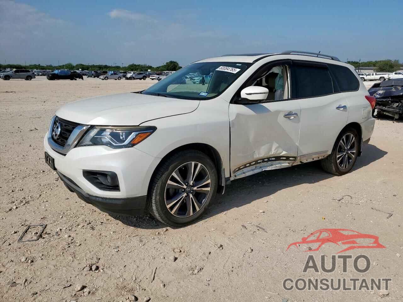 NISSAN PATHFINDER 2017 - 5N1DR2MM5HC607369