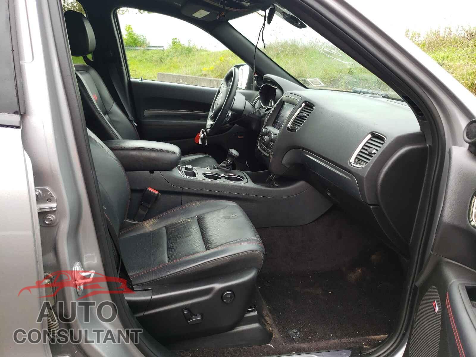 DODGE DURANGO 2018 - 1C4SDJCT4JC187638