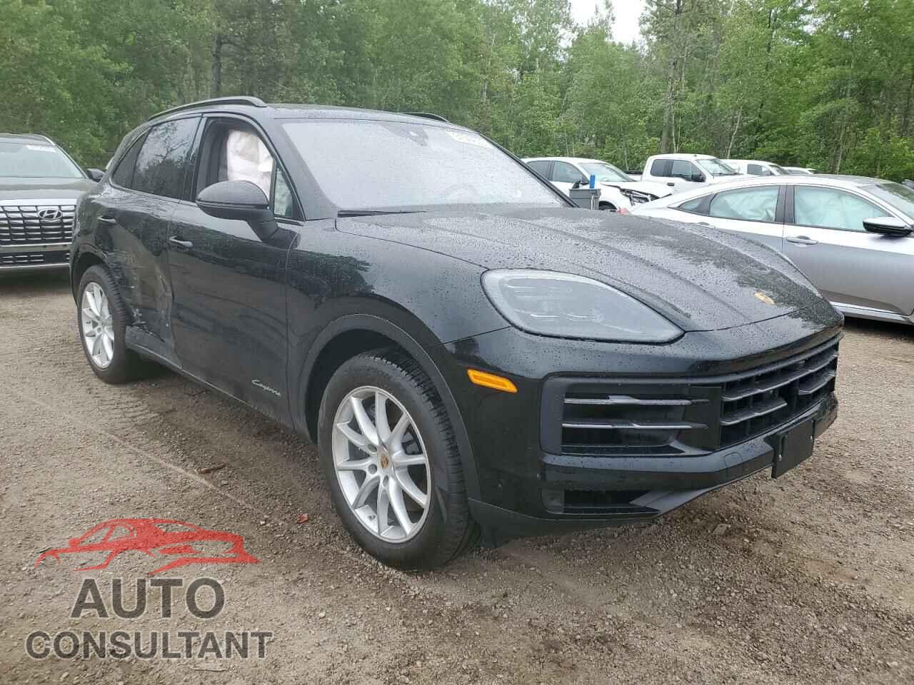 PORSCHE CAYENNE 2024 - WP1AA2AY3RDA12276