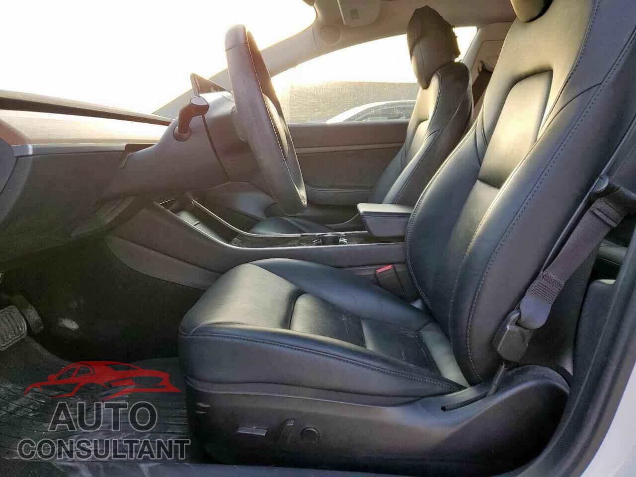 TESLA MODEL 3 2020 - 5YJ3E1EA7LF590998