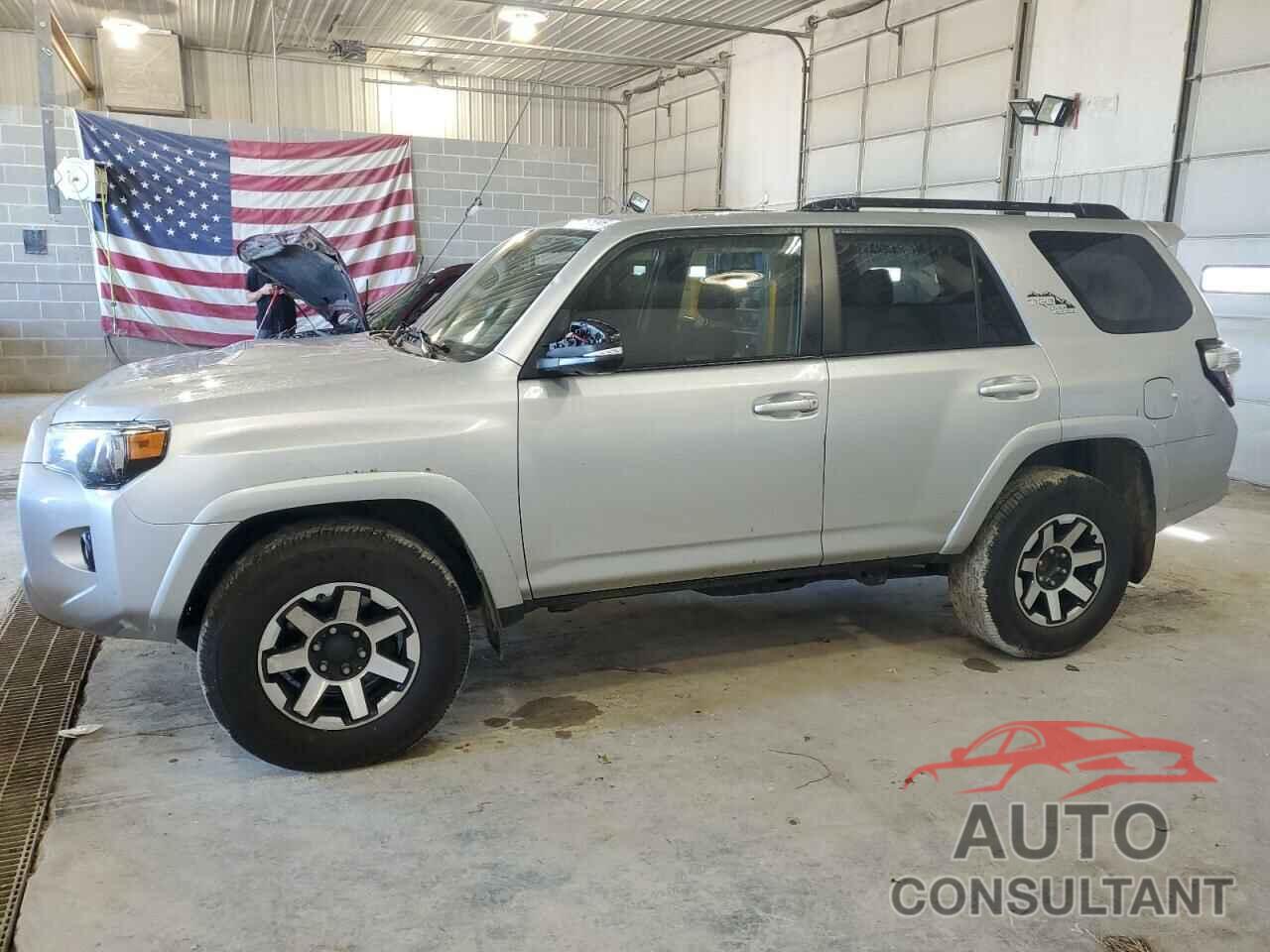 TOYOTA 4RUNNER 2019 - JTEBU5JR5K5711024