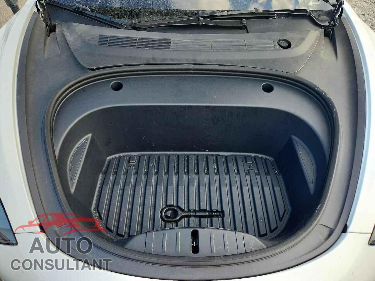 TESLA MODEL 3 2023 - 5YJ3E1EA7PF588058