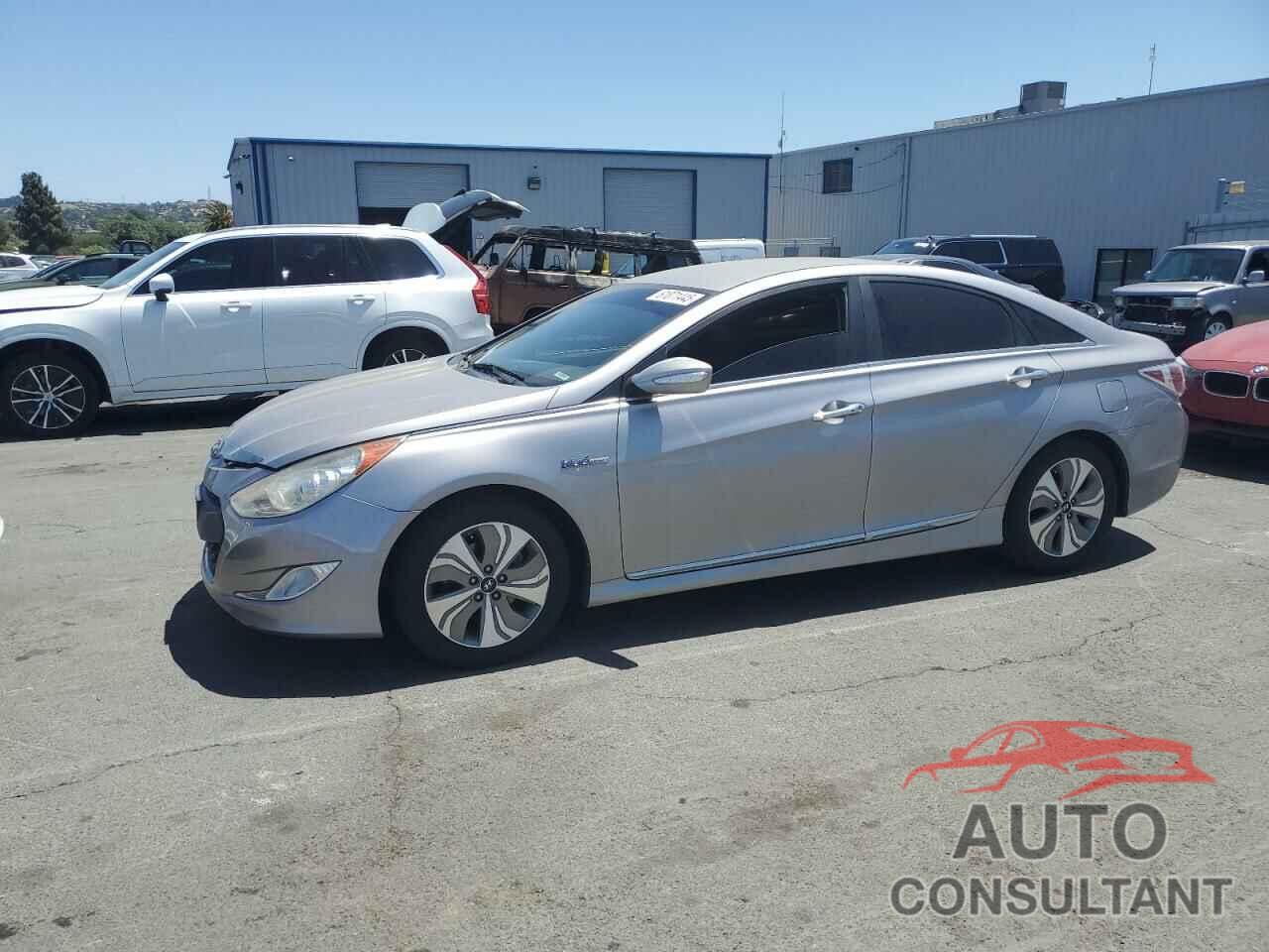 HYUNDAI SONATA 2013 - KMHEC4A48DA086479
