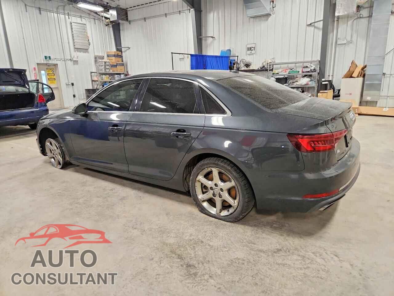 AUDI A4 2019 - WAUANAF46KN010296