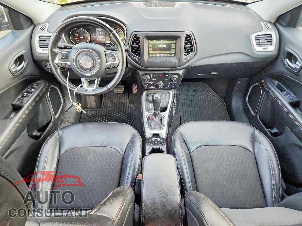 JEEP COMPASS 2019 - 3C4NJDBB7KT807209
