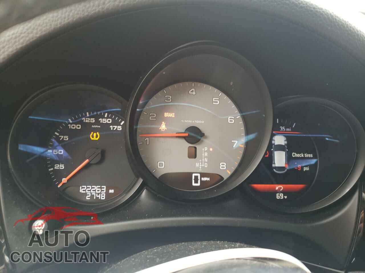 PORSCHE MACAN 2015 - WP1AB2A58FLB73727