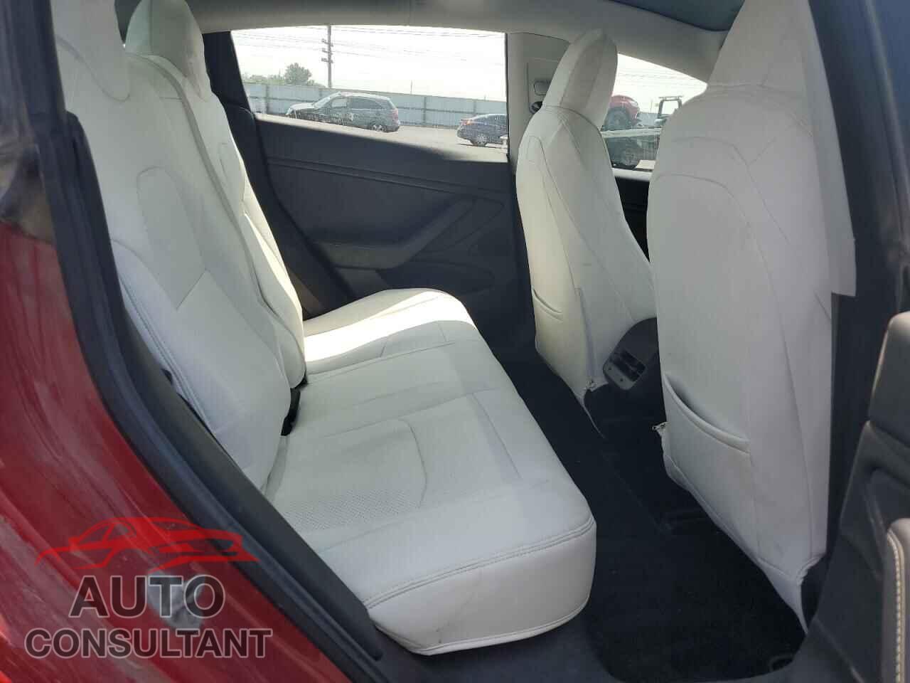 TESLA MODEL 3 2018 - 5YJ3E1EB6JF087713