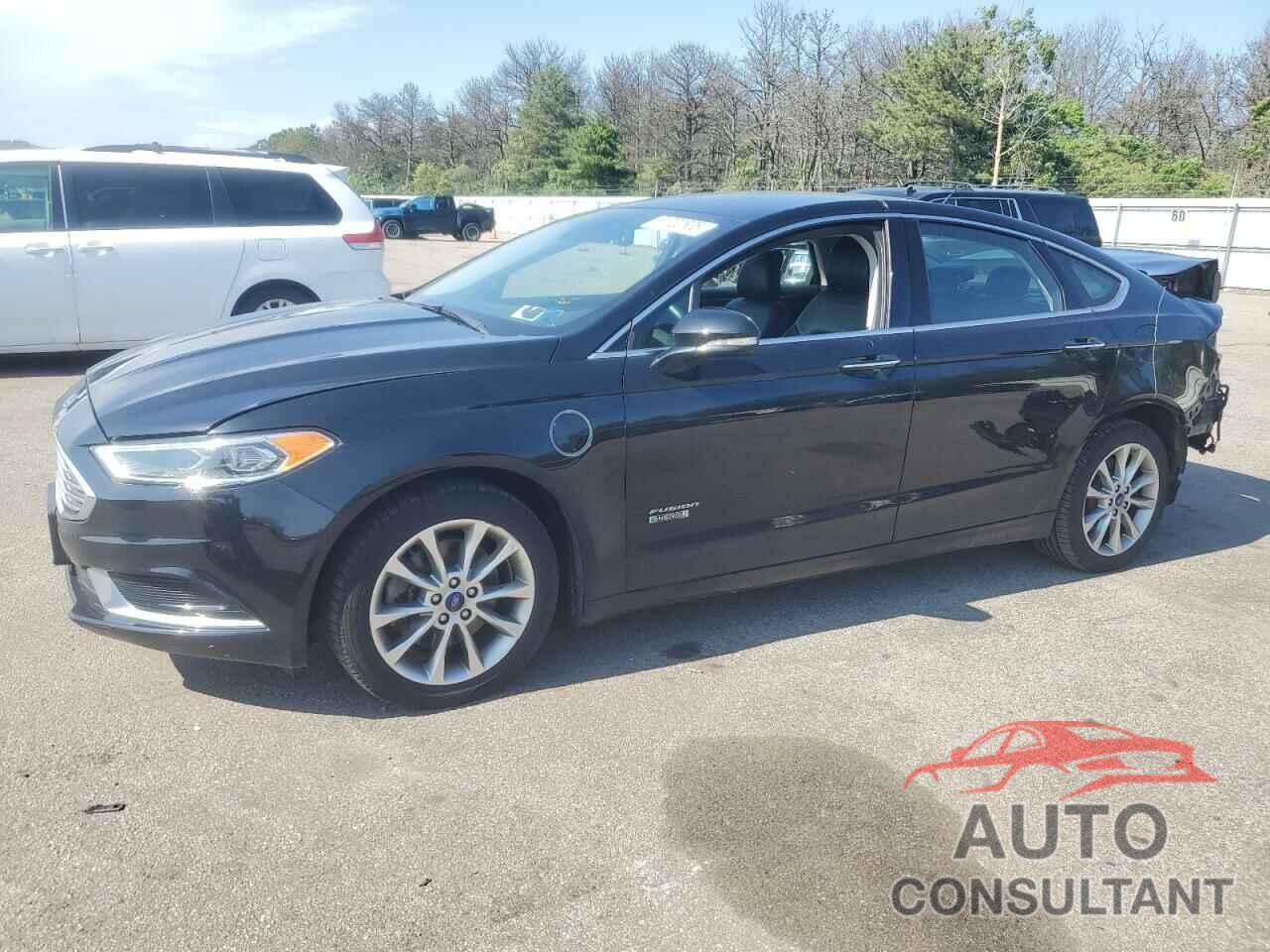 FORD FUSION 2018 - 3FA6P0PU0JR244415