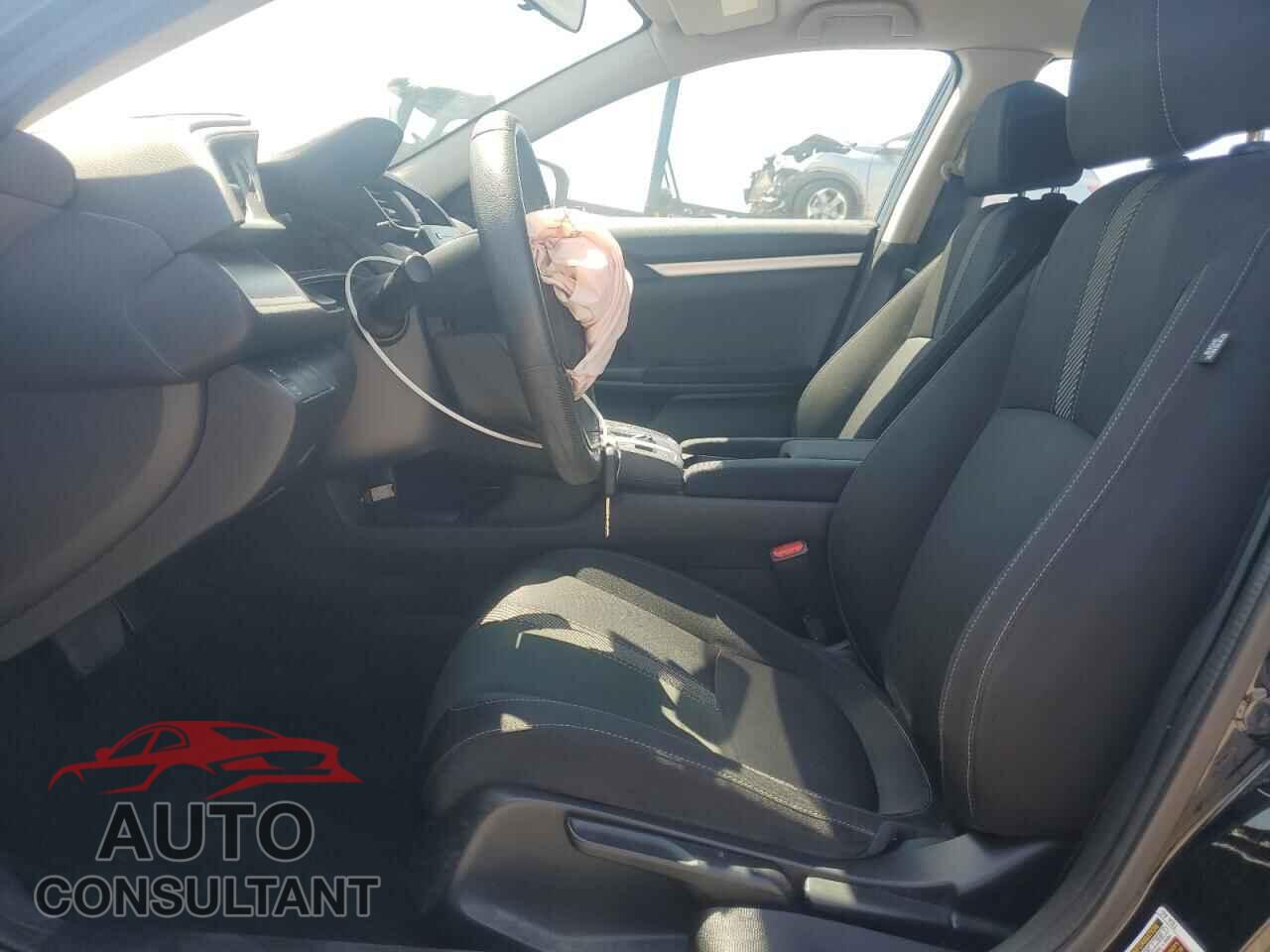 HONDA CIVIC 2017 - 2HGFC2F57HH526070