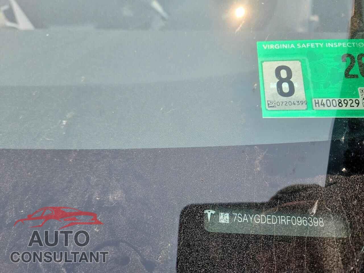 TESLA MODEL Y 2024 - 7SAYGDED1RF096398