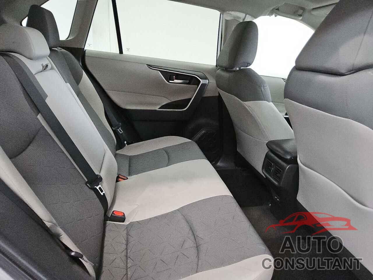 TOYOTA RAV4 2022 - 4T3RWRFVXNU065115