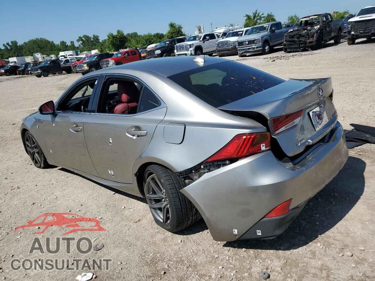 LEXUS IS 2018 - JTHC81D27J5033779