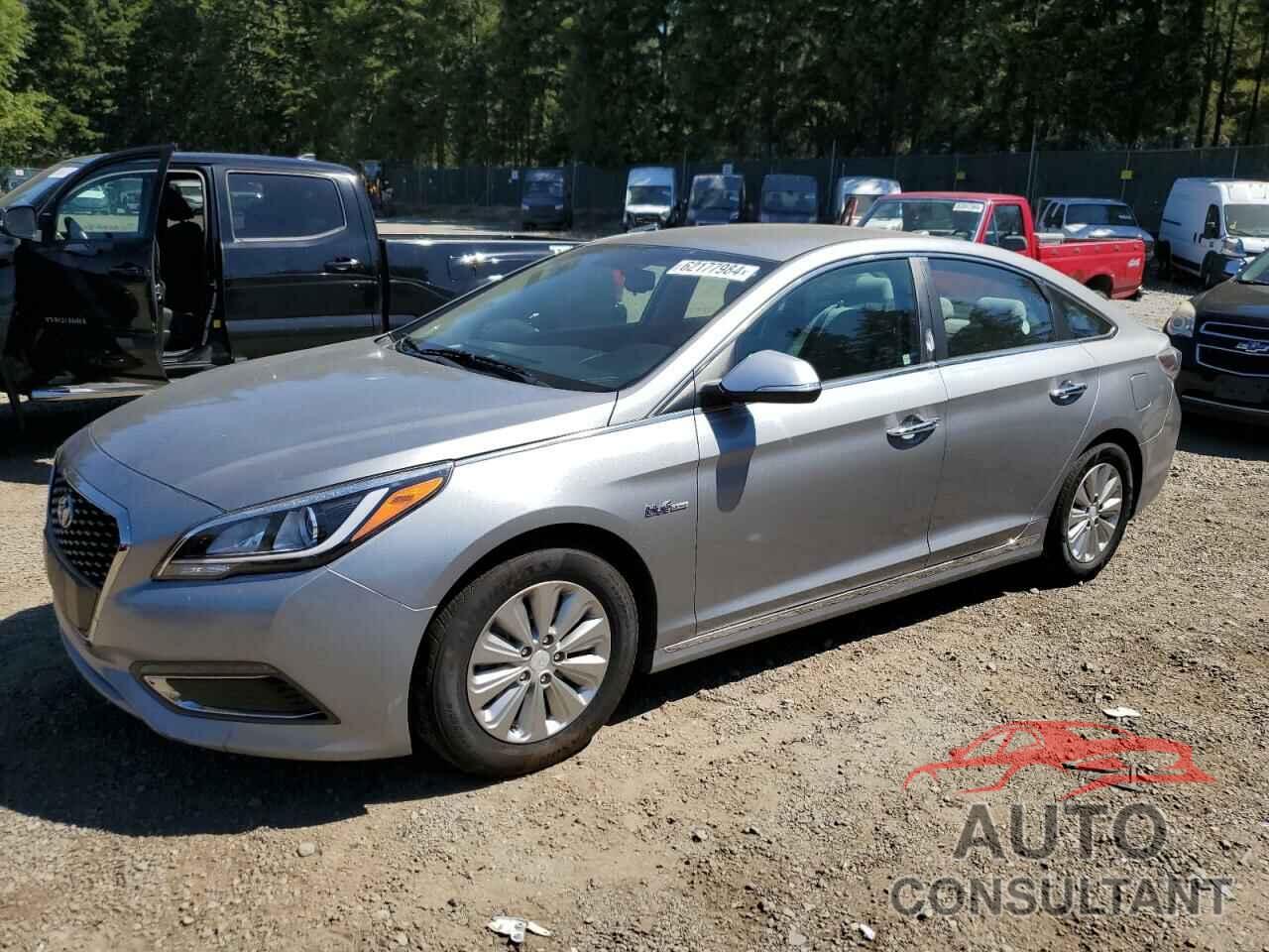 HYUNDAI SONATA 2016 - KMHE24L10GA013374