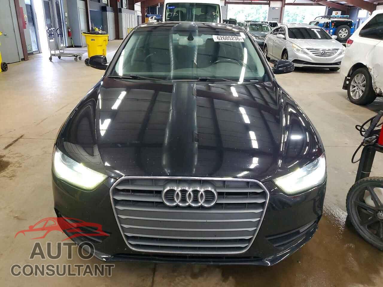 AUDI A4 2013 - WAUHFAFL5DN045157