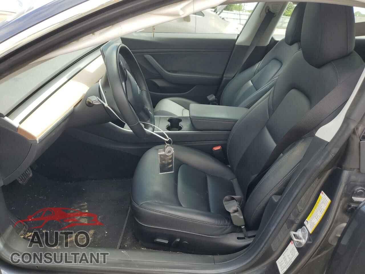 TESLA MODEL 3 2018 - 5YJ3E1EA9JF022040