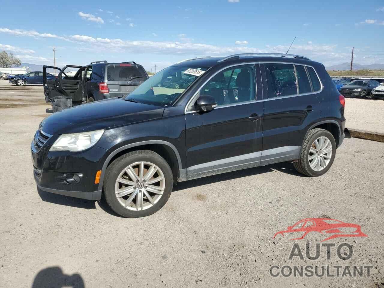 VOLKSWAGEN TIGUAN 2011 - WVGAV7AX9BW539058