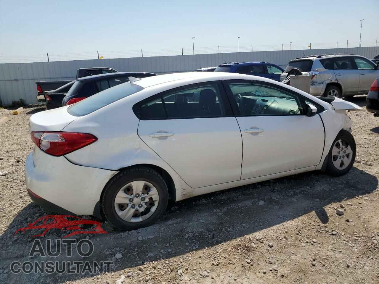 KIA FORTE 2016 - KNAFK4A63G5449052
