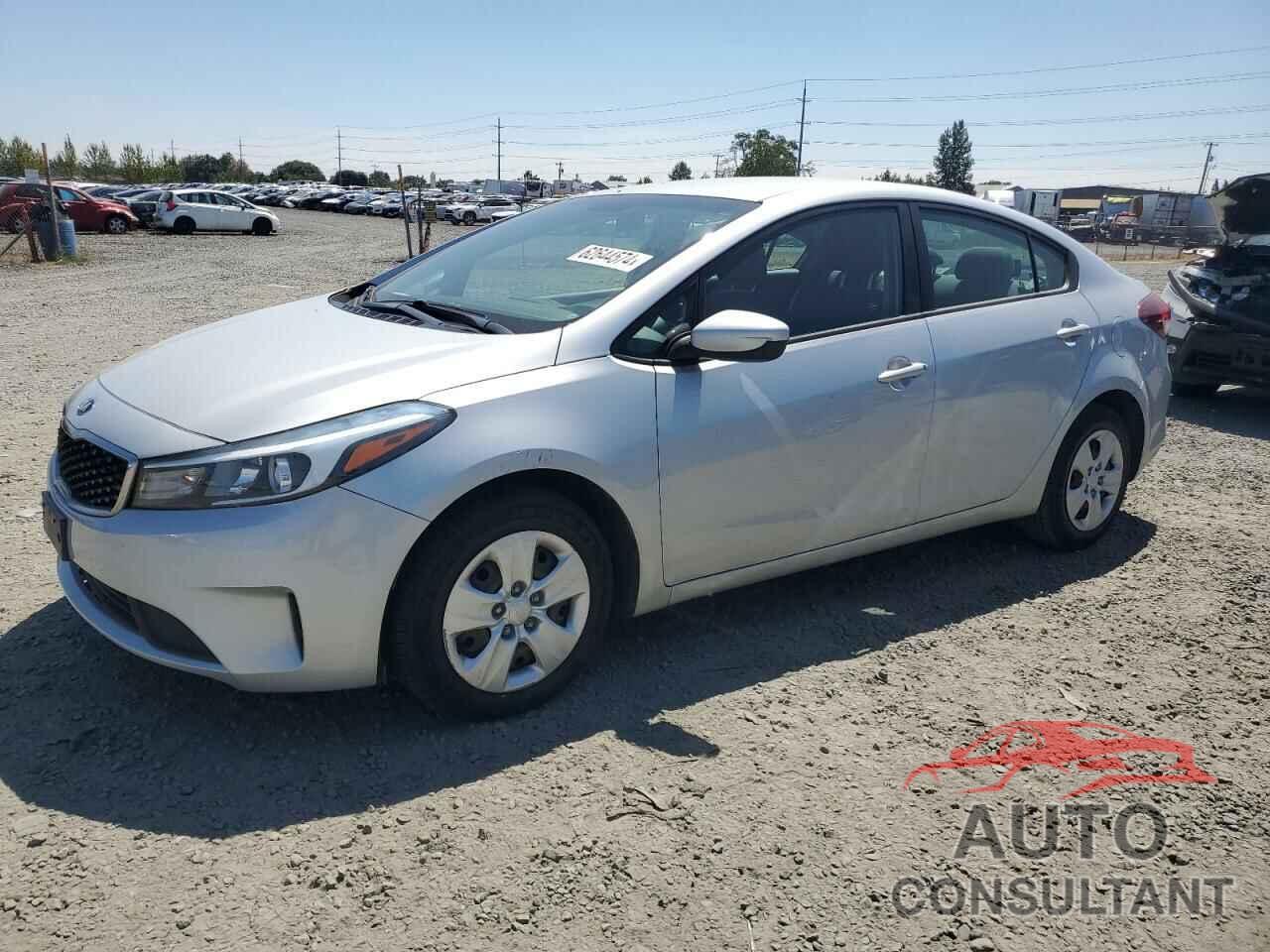 KIA FORTE 2018 - 3KPFK4A70JE220335