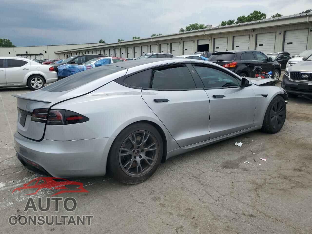 TESLA MODEL S 2024 - 5YJSA1E53RF543874