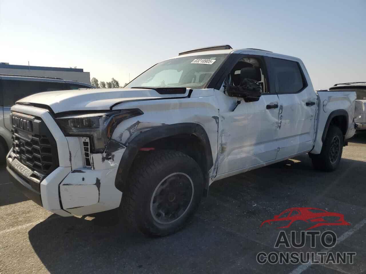 TOYOTA TUNDRA 2024 - 5TFPC5DB8RX082837