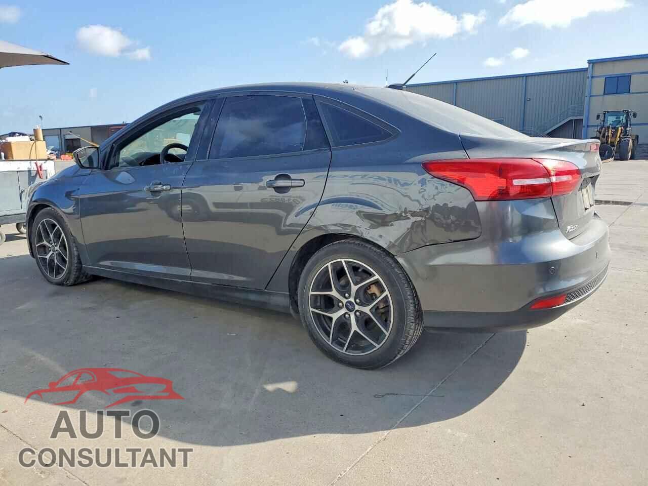 FORD FOCUS 2018 - 1FADP3H28JL321729