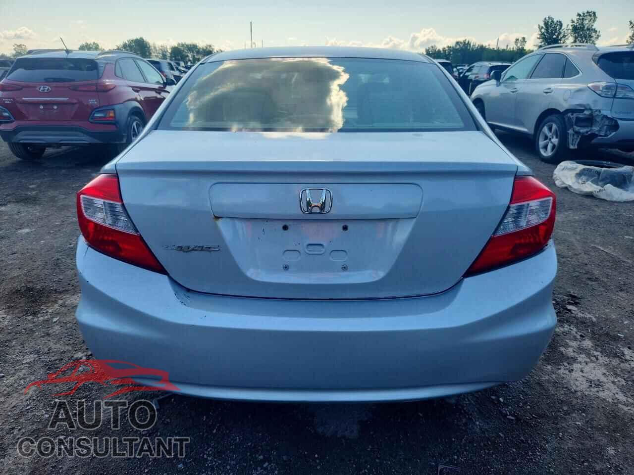 HONDA CIVIC 2012 - 2HGFB2F49CH108497
