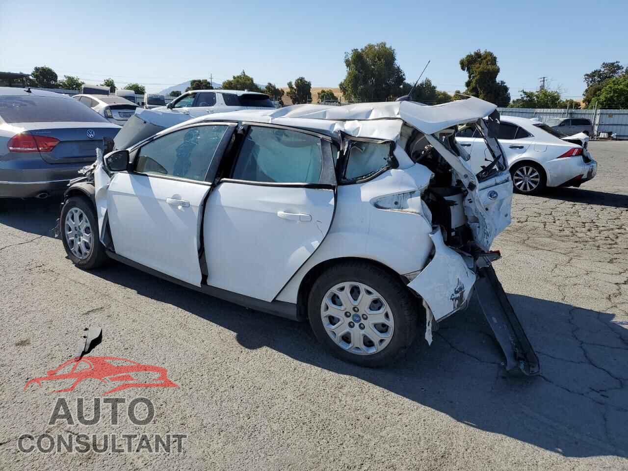 FORD FOCUS 2012 - 1FAHP3K22CL155494