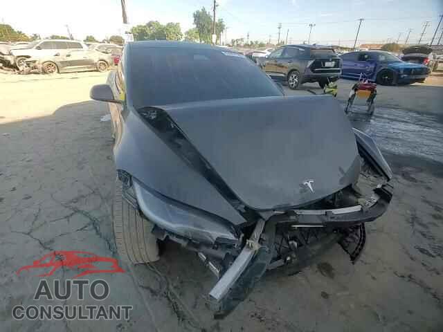TESLA MODEL 3 2024 - 5YJ3E1EA6RF863230