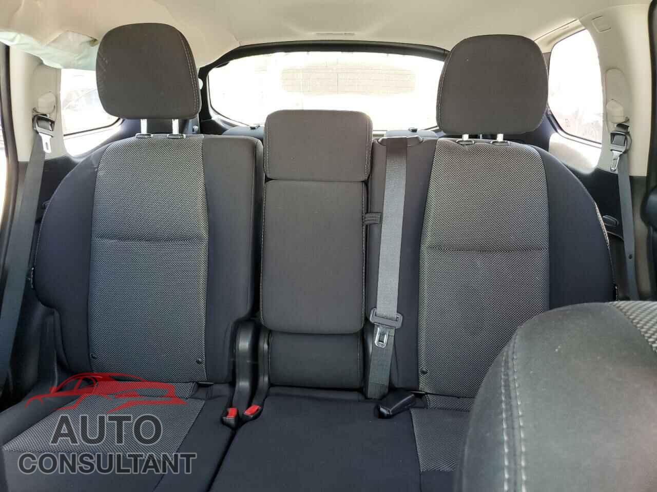 NISSAN PATHFINDER 2019 - 5N1DR2MN7KC596357
