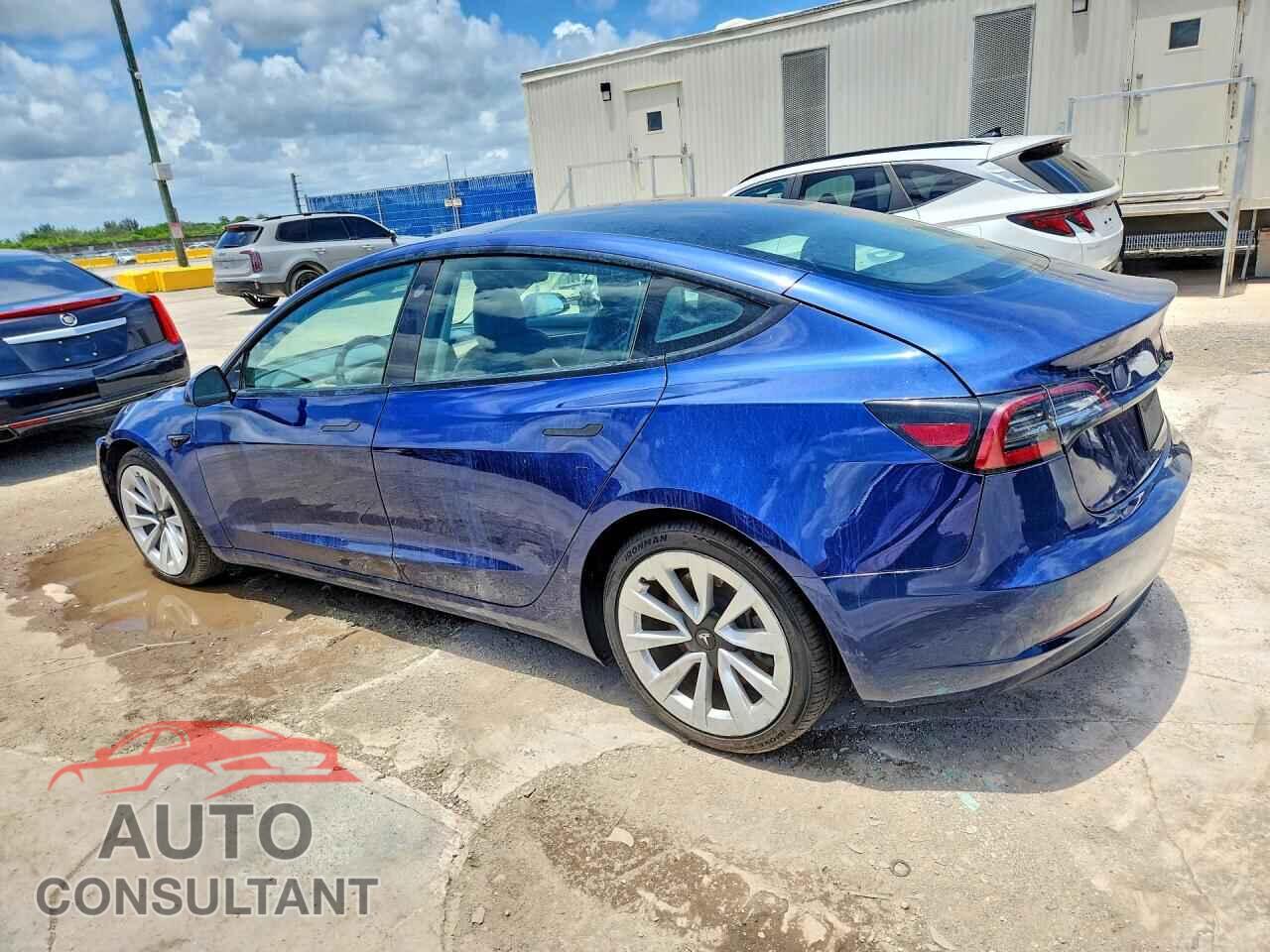 TESLA MODEL 3 2023 - 5YJ3E1EA5PF433931