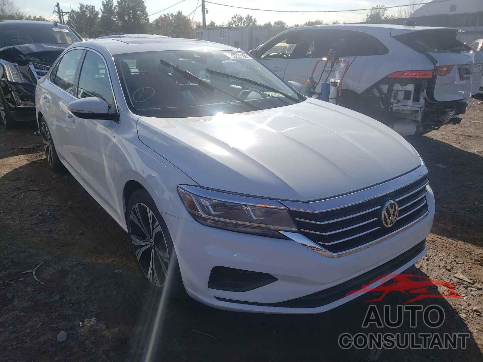 VOLKSWAGEN PASSAT 2021 - 1VWSA7A38MC001521