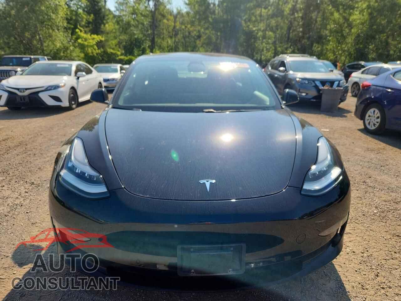 TESLA MODEL 3 2021 - 5YJ3E1EAXMF857231