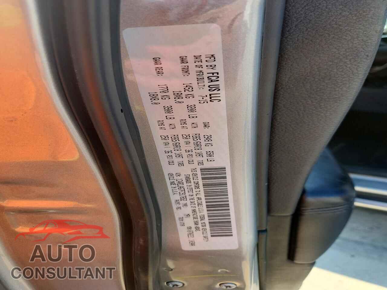 DODGE DURANGO 2015 - 1C4RDJAG7FC917652