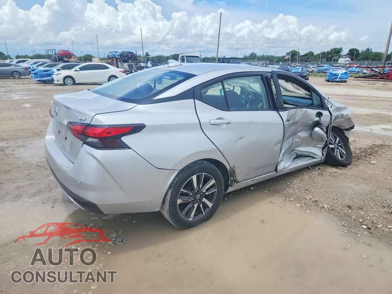 NISSAN VERSA 2021 - 3N1CN8EV9ML808327
