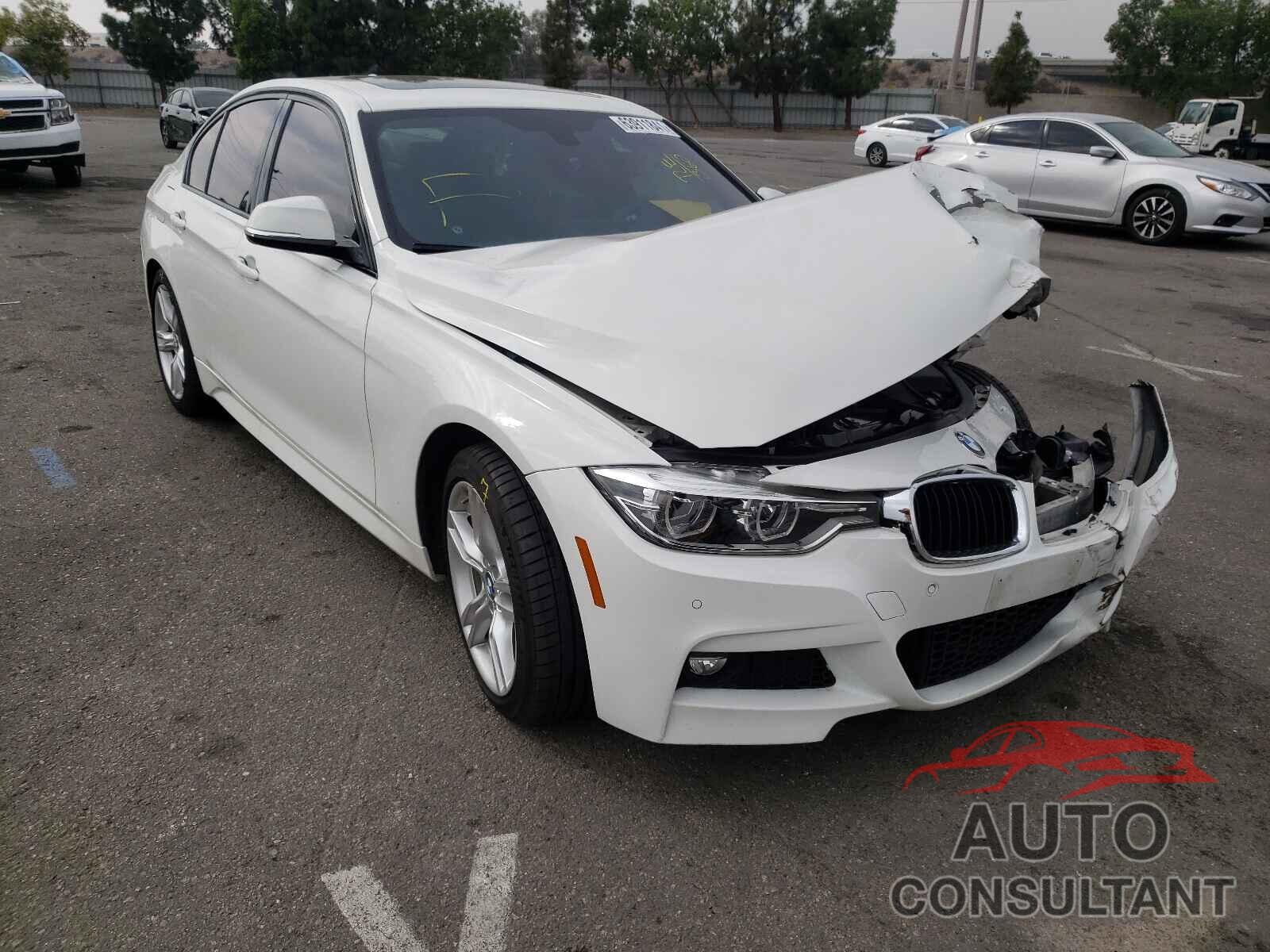 BMW 3 SERIES 2017 - WBA8E5C3XHK388861