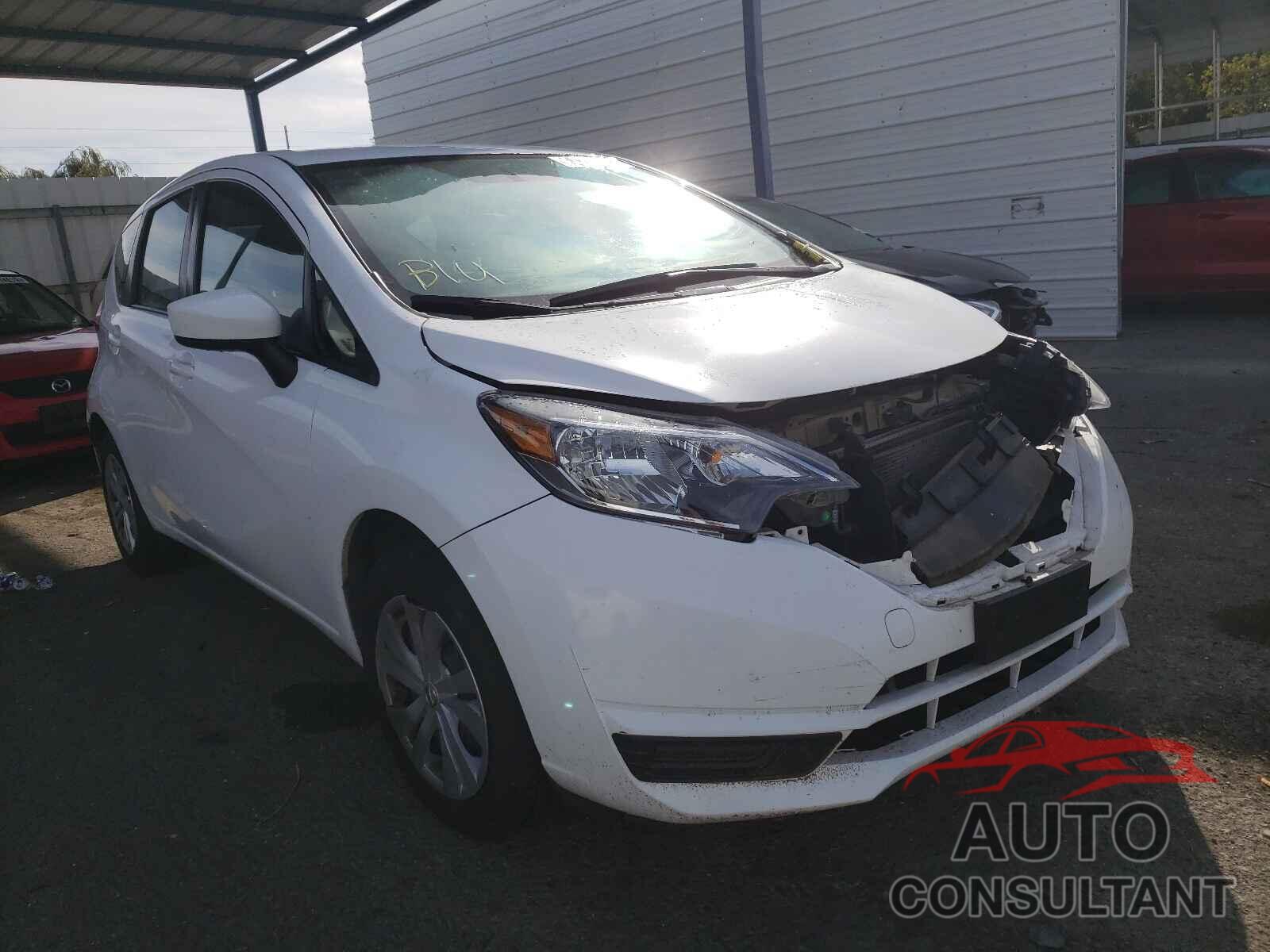 NISSAN VERSA 2018 - 3N1CE2CP0JL368706
