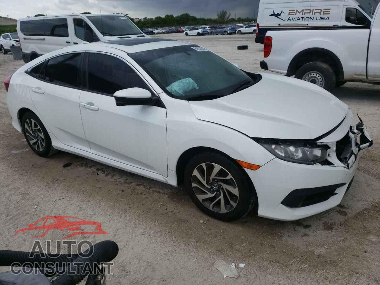HONDA CIVIC 2017 - 19XFC2F70HE077164