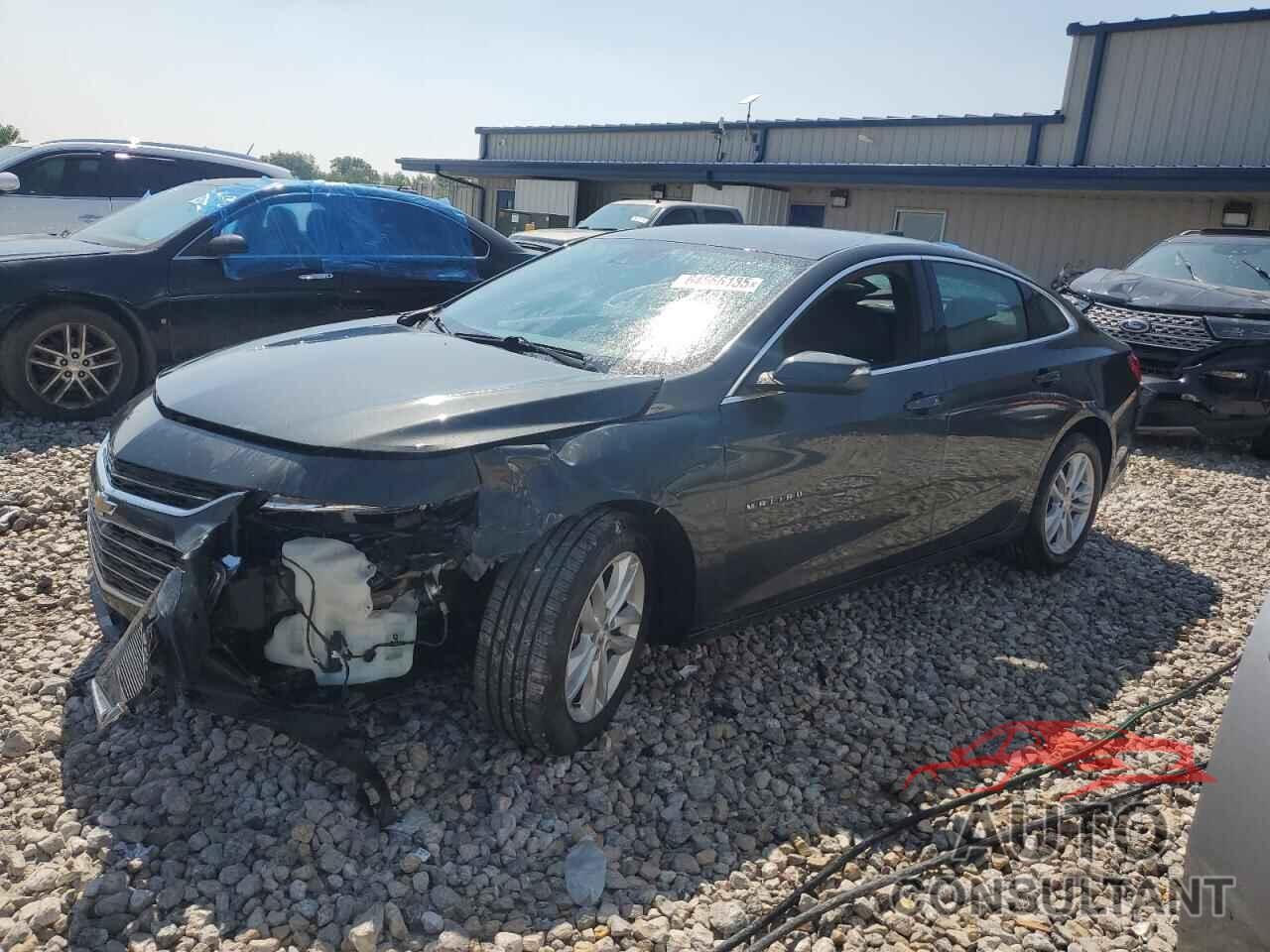 CHEVROLET MALIBU 2017 - 1G1ZE5ST4HF108801