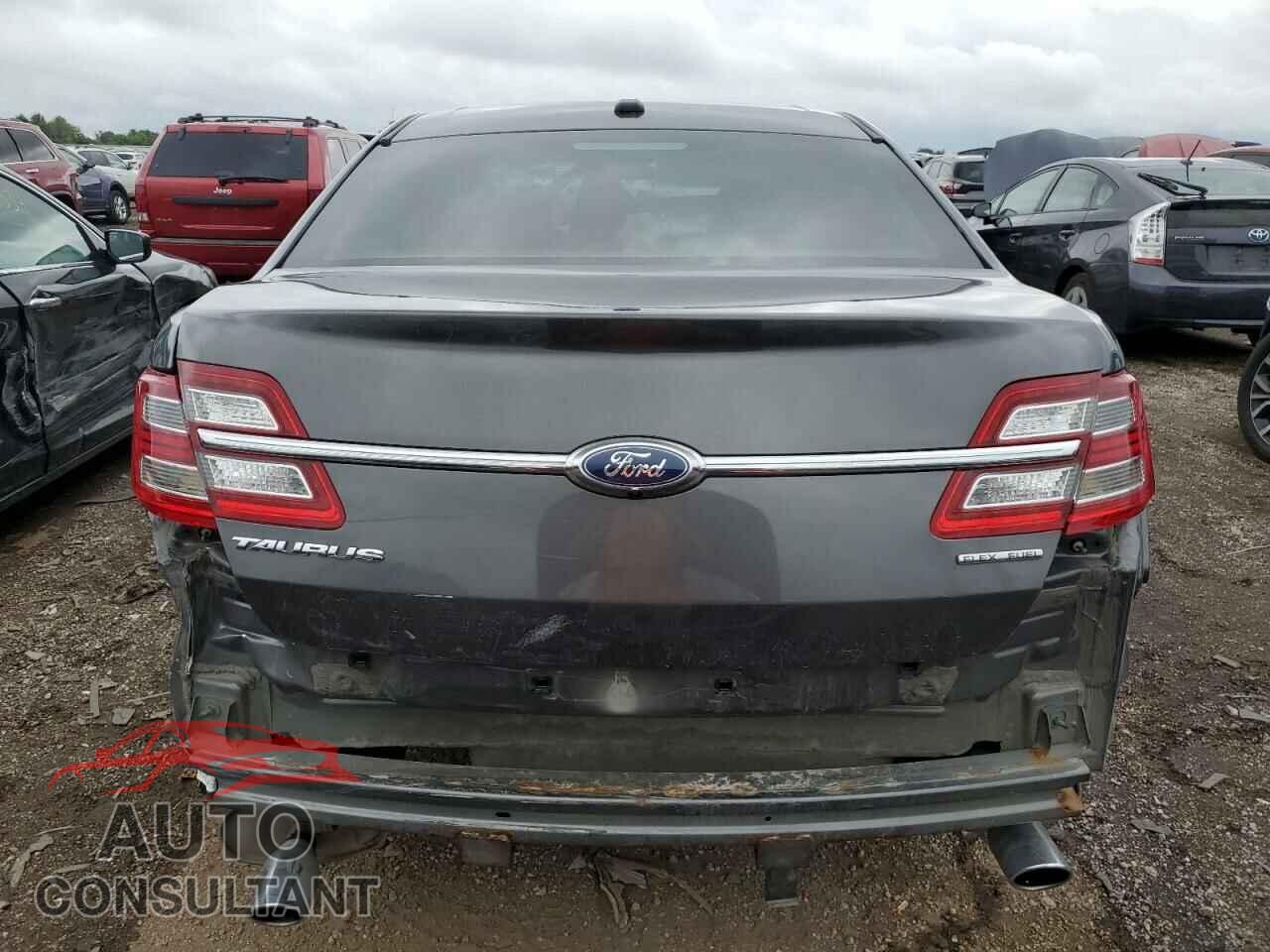 FORD TAURUS 2017 - 1FAHP2D84HG135775