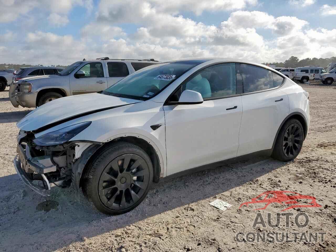 TESLA MODEL Y 2023 - 7SAYGAEE8PF934639