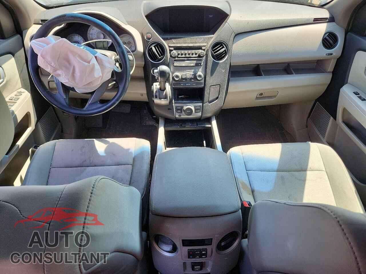 HONDA PILOT 2015 - 5FNYF4H39FB067357