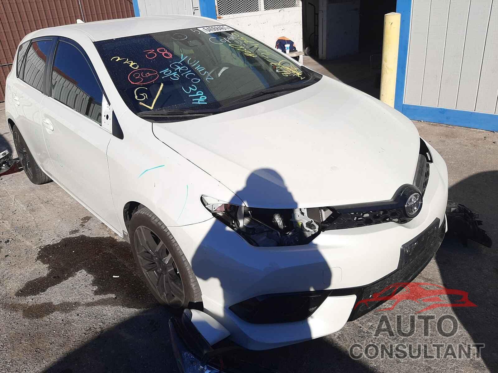 TOYOTA COROLLA 2018 - JTNKARJE6JJ572024