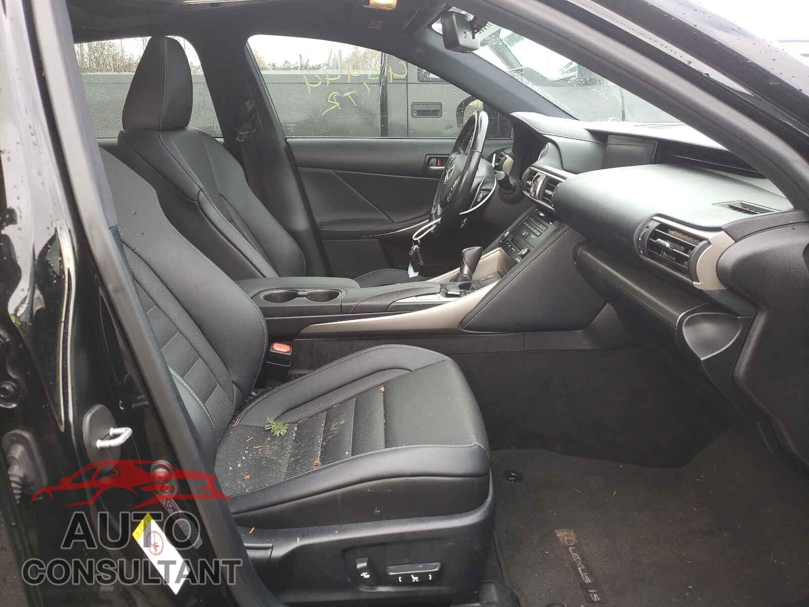 LEXUS IS 2017 - JTHBA1D27H5043495