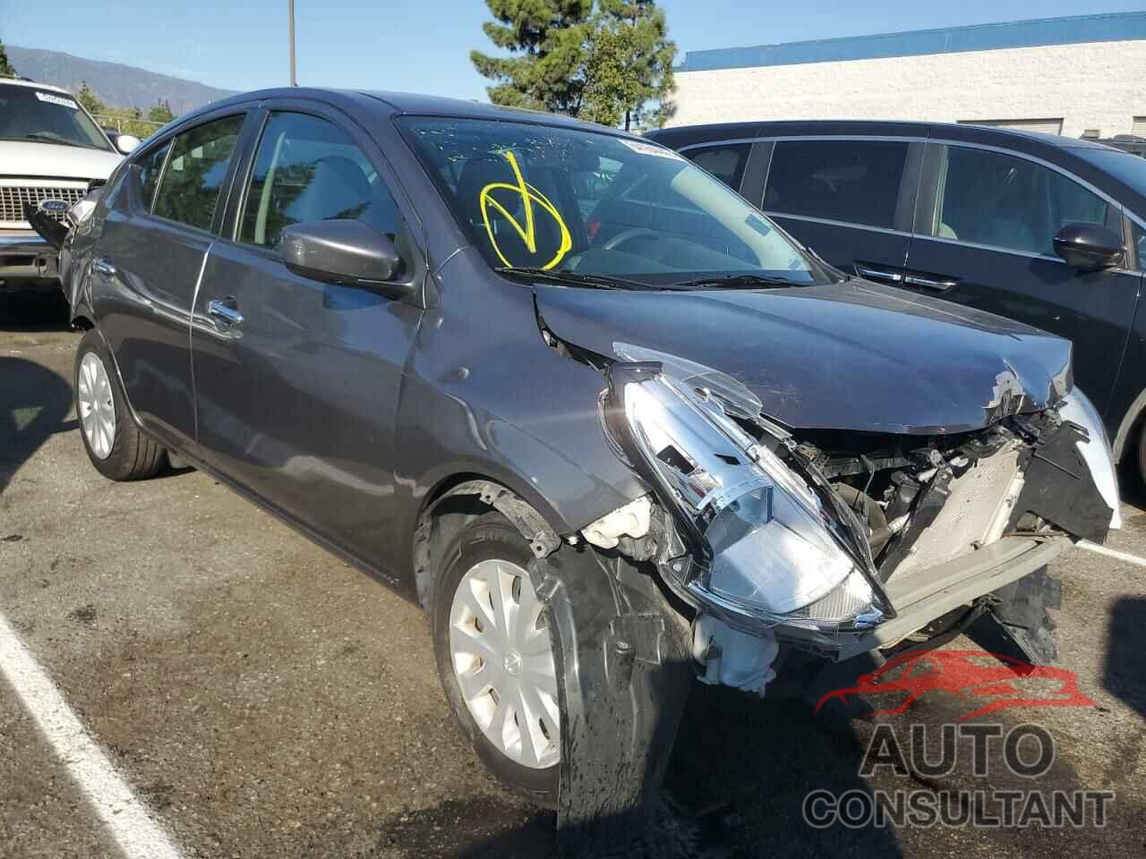 NISSAN VERSA 2019 - 3N1CN7AP1KL879309