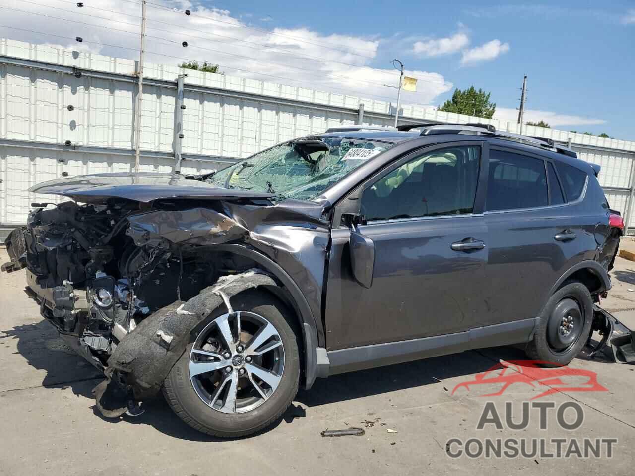 TOYOTA RAV4 2017 - JTMRFREV8HJ707254