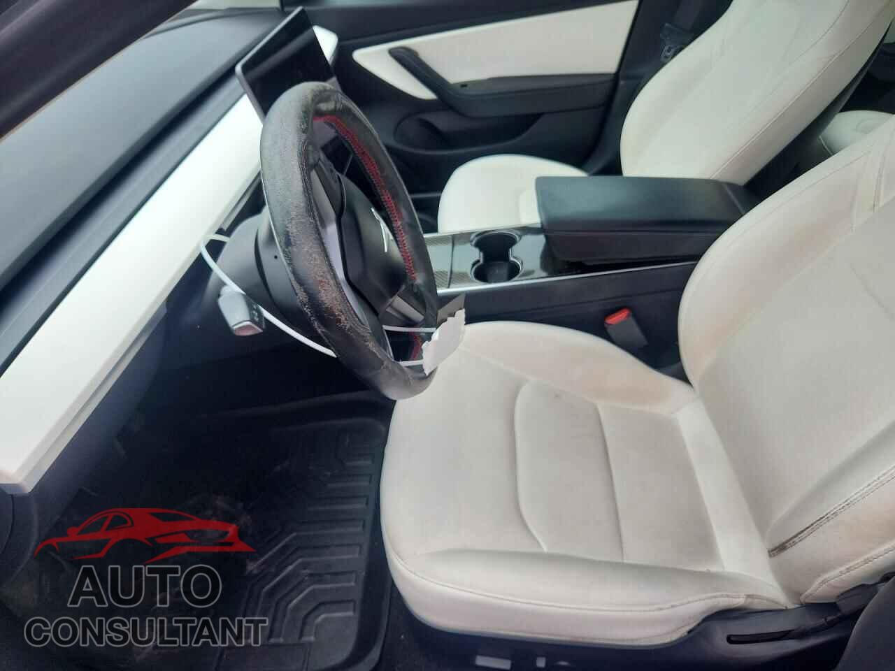 TESLA MODEL 3 2020 - 5YJ3E1EB4LF525454