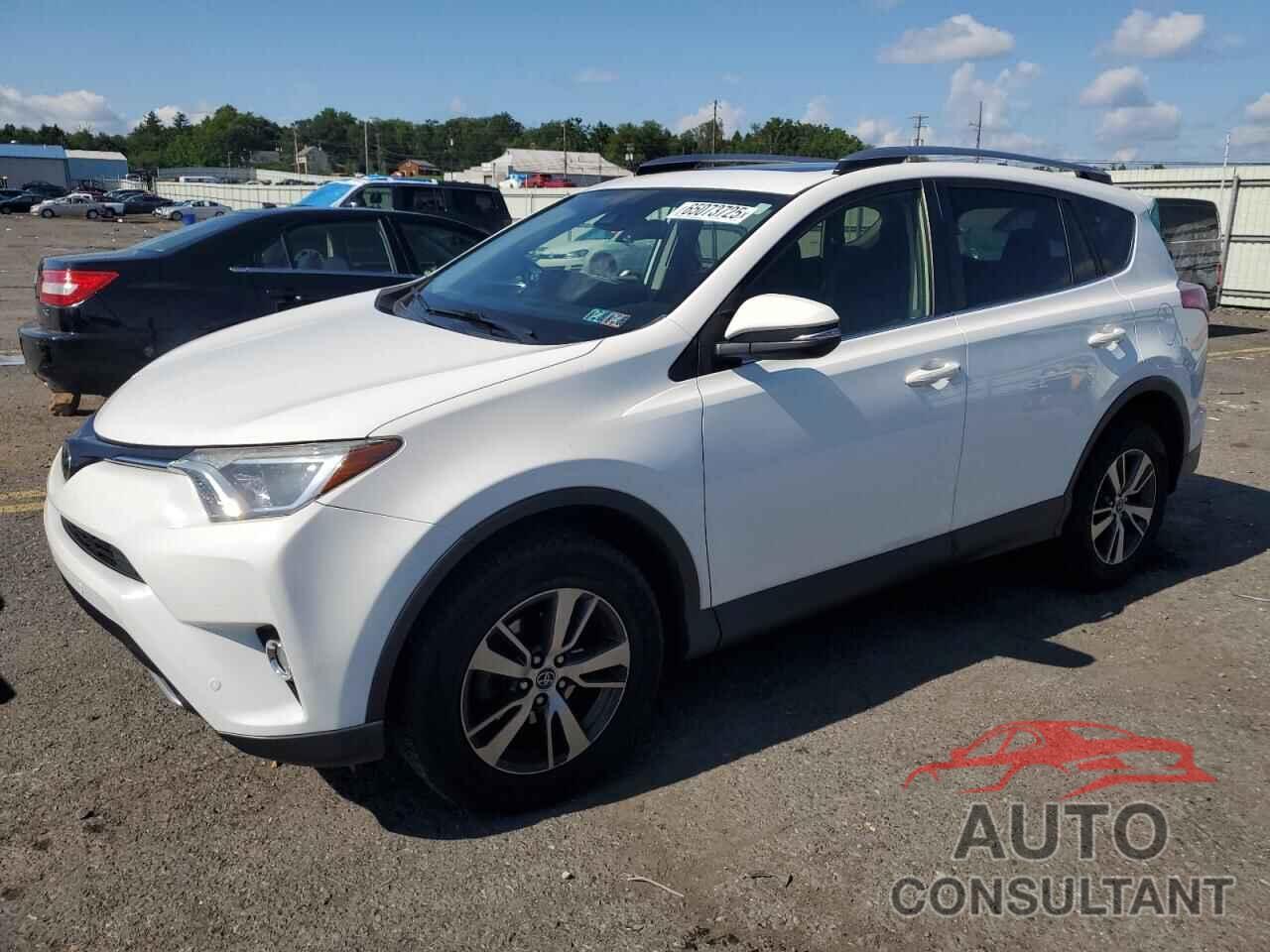 TOYOTA RAV4 2017 - JTMRFREV1HD202283