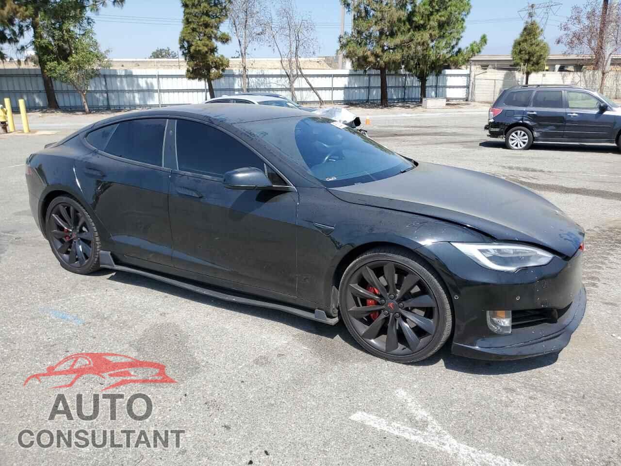 TESLA MODEL S 2017 - 5YJSA1E42HF227825