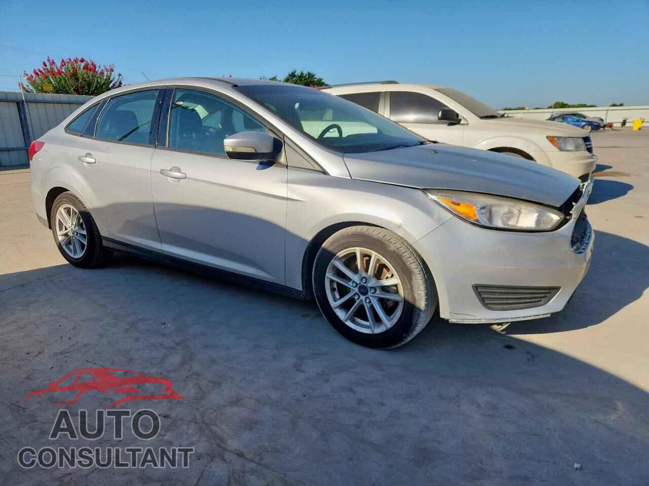 FORD FOCUS 2017 - 1FADP3F27HL304305